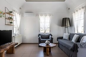 Ampelos Executive Houses