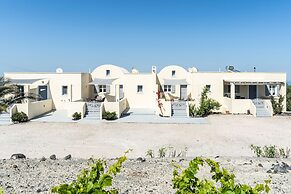 Ampelos Executive Houses