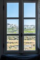 Ampelos Executive Houses