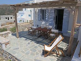 Kaminaki Amorgos Studios & Apartments