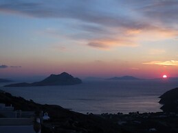 Kaminaki Amorgos Studios & Apartments