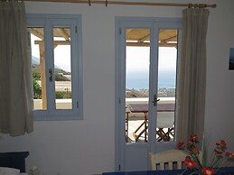 Kaminaki Amorgos Studios & Apartments