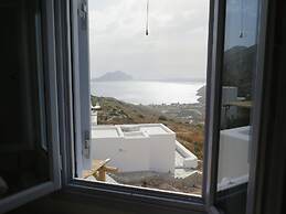Kaminaki Amorgos Studios & Apartments