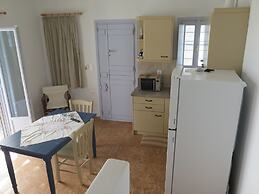 Kaminaki Amorgos Studios & Apartments