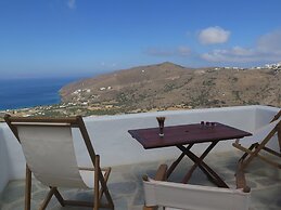 Kaminaki Amorgos Studios & Apartments