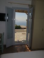 Kaminaki Amorgos Studios & Apartments