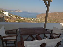 Kaminaki Amorgos Studios & Apartments