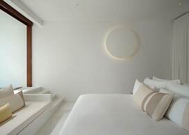 SALA Samui Chaweng Beach Resort