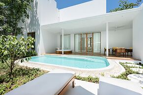 SALA Samui Chaweng Beach Resort