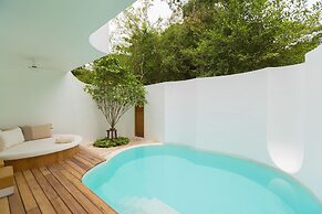 SALA Samui Chaweng Beach Resort