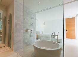 SALA Samui Chaweng Beach Resort