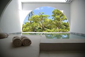 SALA Samui Chaweng Beach Resort