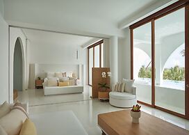 SALA Samui Chaweng Beach Resort