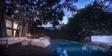 SALA Samui Chaweng Beach Resort