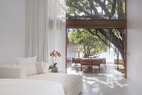 SALA Samui Chaweng Beach Resort