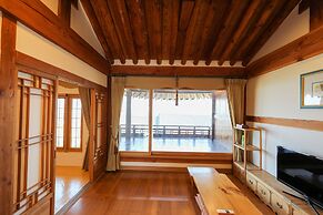 Hanok Hotel Odongjae