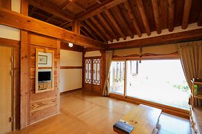 Hanok Hotel Odongjae