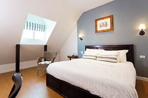 Nai Suan Bed and Breakfast