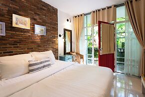 Nai Suan Bed and Breakfast