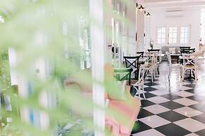 Nai Suan Bed and Breakfast