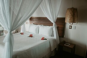 Madeiro Beach Hotel And Resort