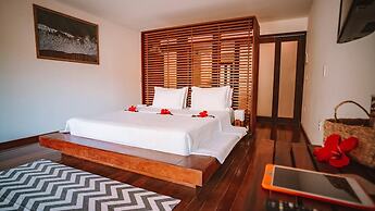 Madeiro Beach Hotel And Resort