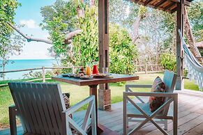 Madeiro Beach Hotel And Resort