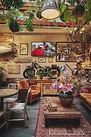 The Legacy by 2GO4 City Center