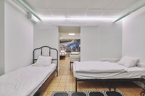 The Legacy by 2GO4 City Center