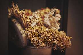 The Legacy by 2GO4 City Center