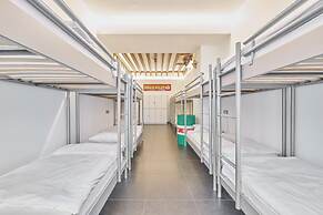 The Legacy by 2GO4 City Center