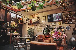 The Legacy by 2GO4 City Center