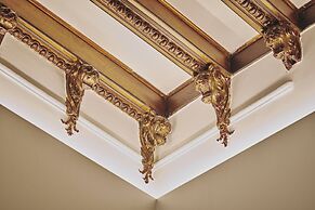 The Legacy by 2GO4 City Center