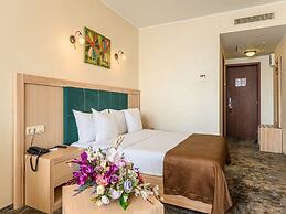Faleza Hotel by Vega