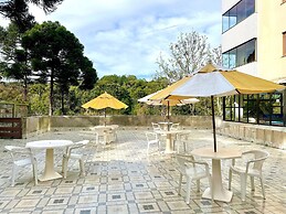 LocFlat - Apartamento Mirante 211