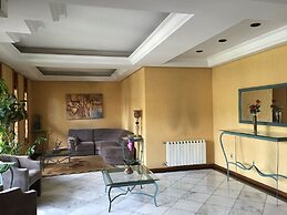 LocFlat - Apartamento Mirante 211