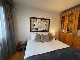 LocFlat - Apartamento Mirante 211