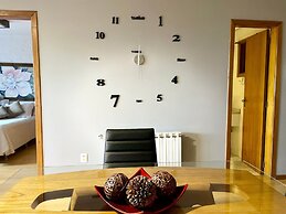 LocFlat - Apartamento Mirante 211