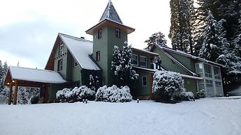 Hosteria Verde Morada