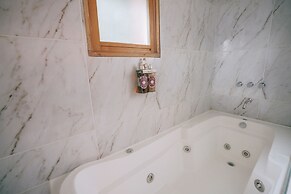 Hosteria Verde Morada