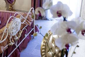Kelina Charme Hotel by Cantine Due Palme