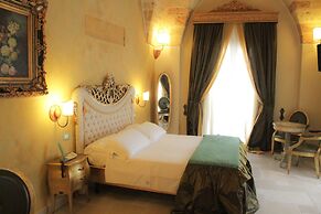 Kelina Charme Hotel by Cantine Due Palme