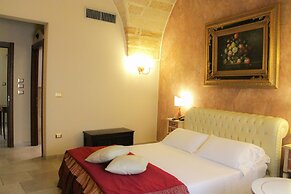 Kelina Charme Hotel by Cantine Due Palme
