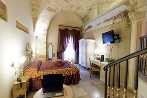 Kelina Charme Hotel by Cantine Due Palme