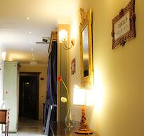 Kelina Charme Hotel by Cantine Due Palme