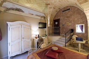 Kelina Charme Hotel by Cantine Due Palme