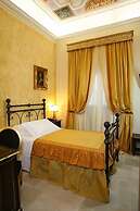 Kelina Charme Hotel by Cantine Due Palme