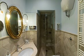 Kelina Charme Hotel by Cantine Due Palme