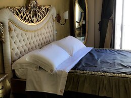 Kelina Charme Hotel by Cantine Due Palme