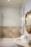 Kelina Charme Hotel by Cantine Due Palme